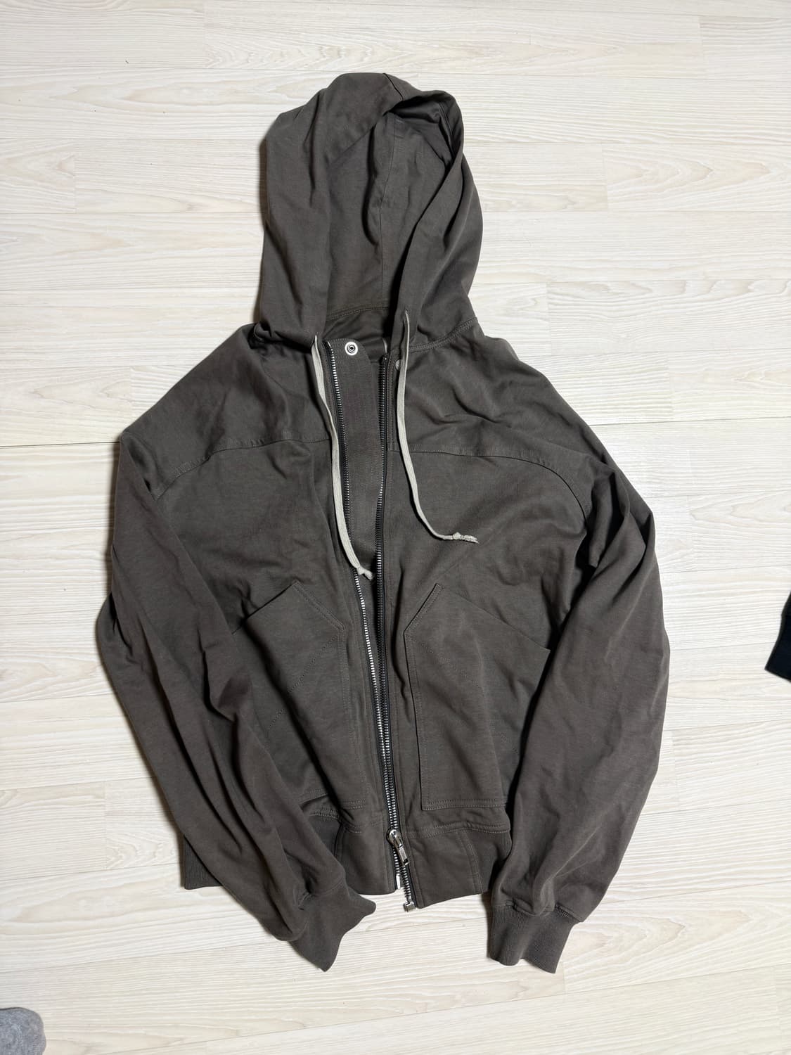 릭오웬스 윈드브레이커 M-L 상품이미지1