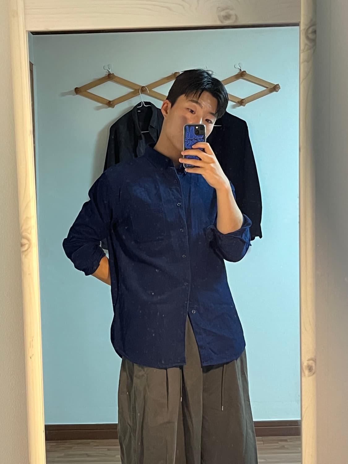 유니클로 블루 코듀로이 셔츠 상품이미지1