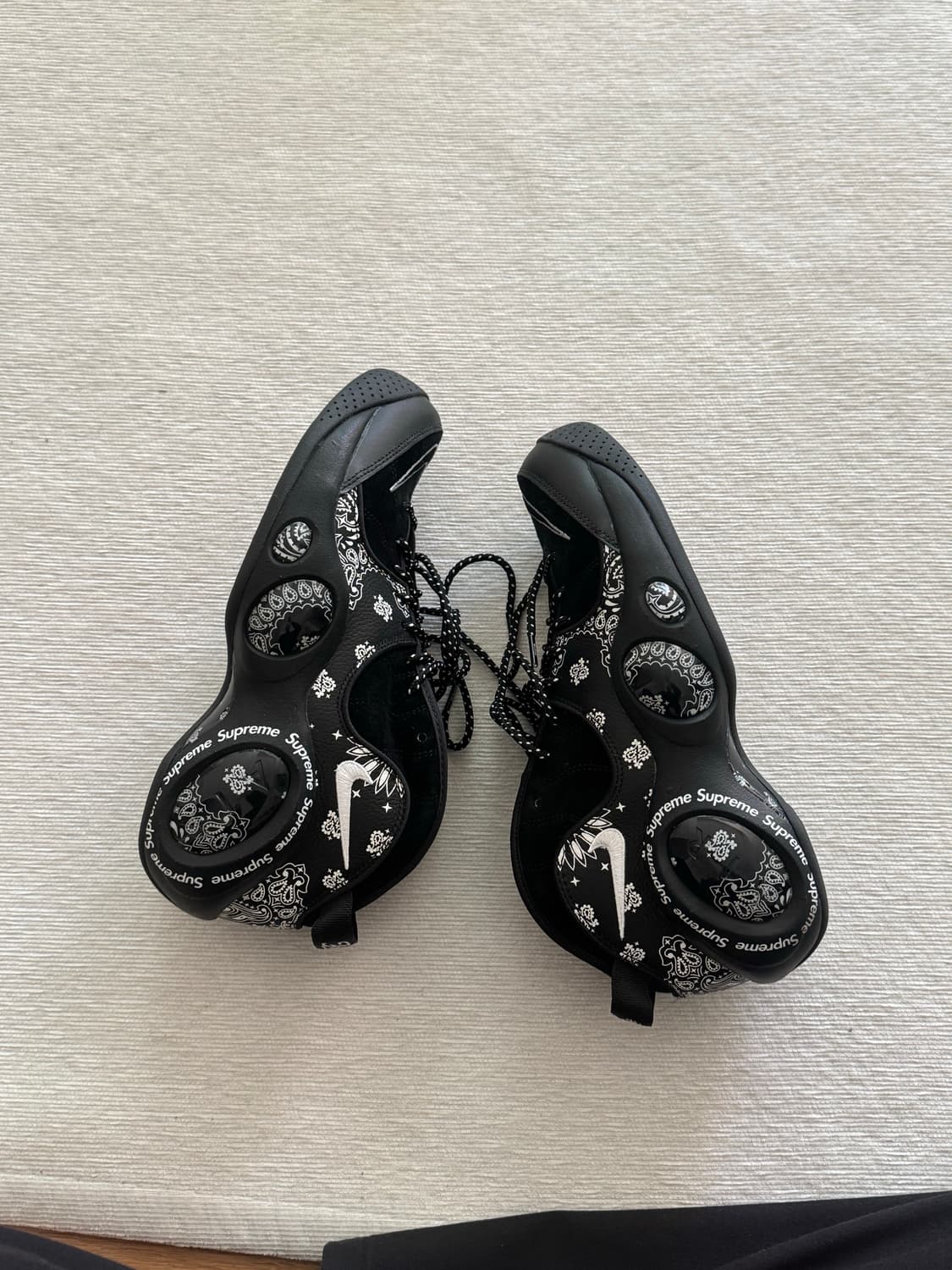 Nike x Supreme Air Zoom Flight 95 SP Bla 상품이미지4