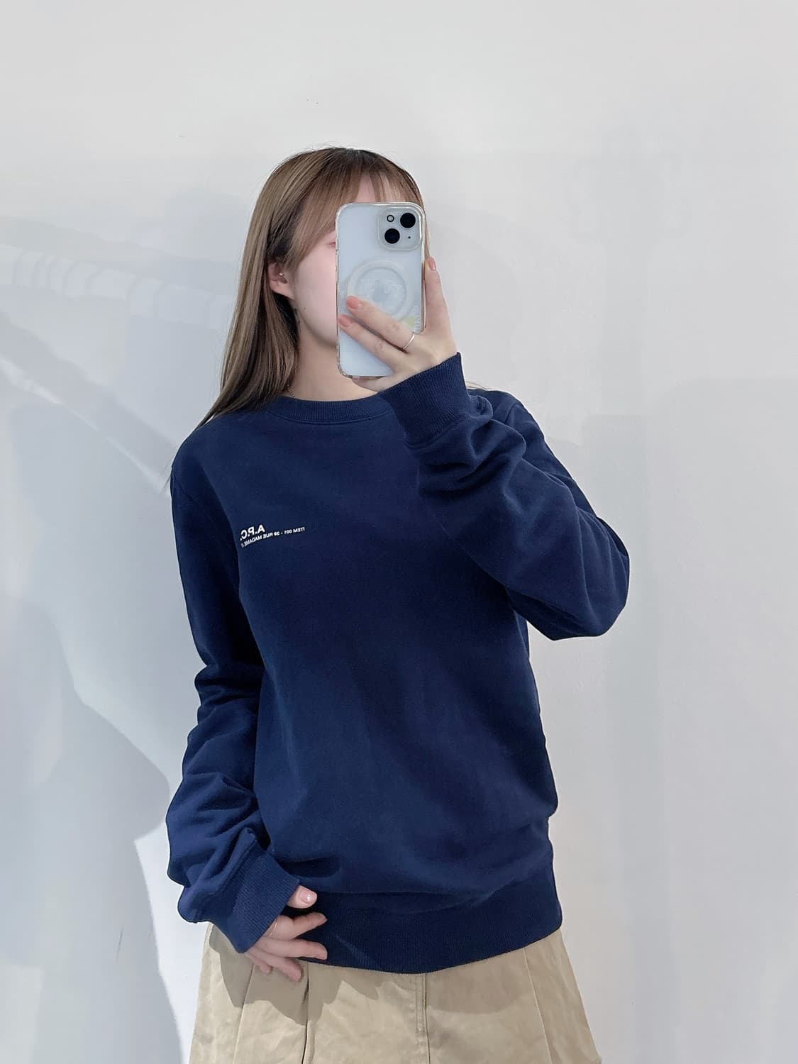 아페쎄 스몰로고 맨투맨 상품이미지1