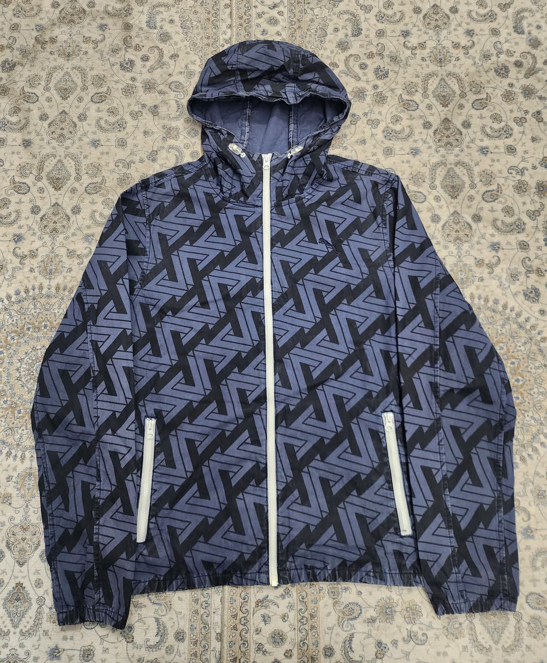 puma 푸마  기하학 패턴 후드자켓 S (크게나옴) (100-103) 상품이미지1