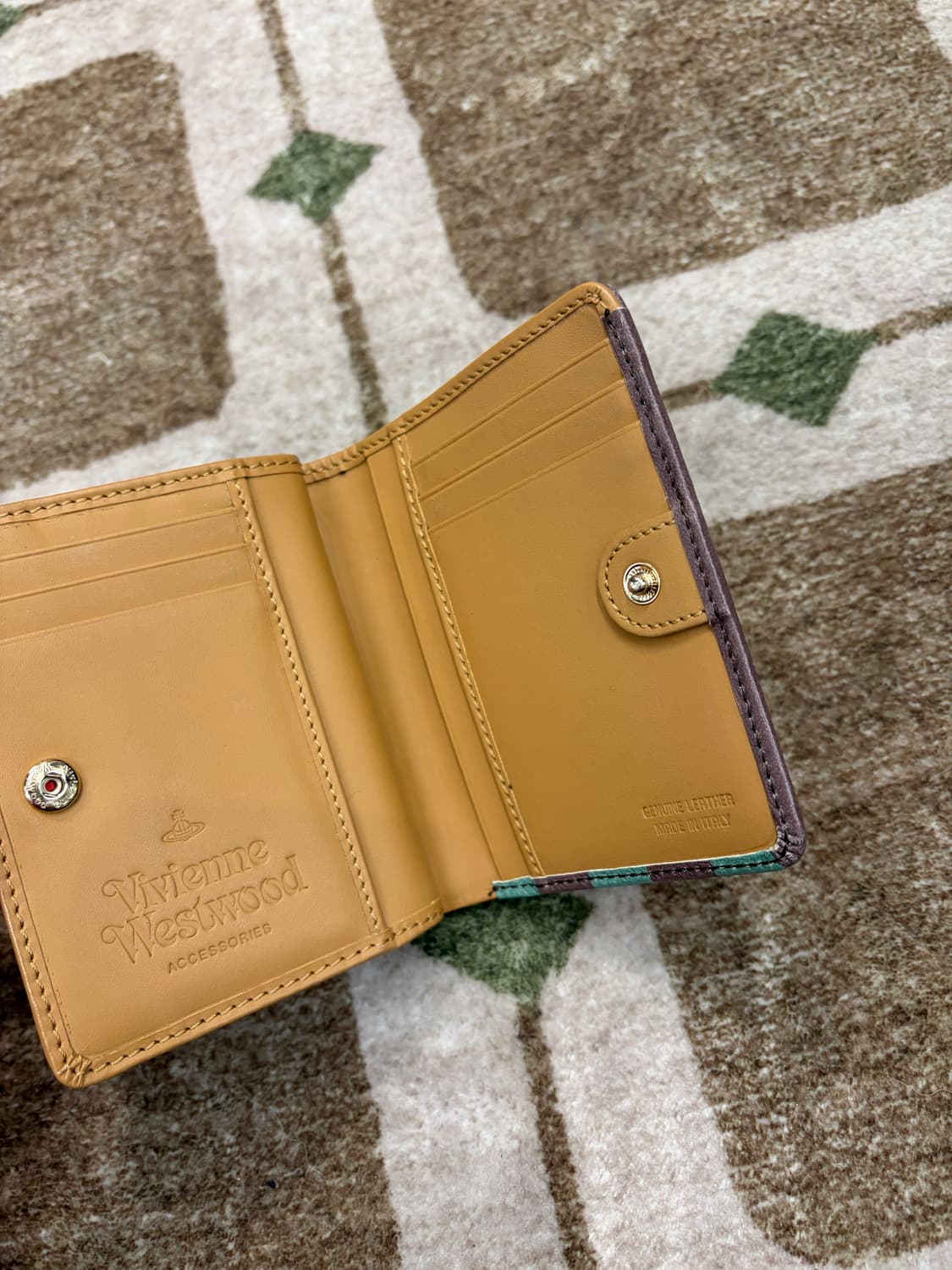 비비안 웨스트우드 테디베어 지갑 상품이미지10