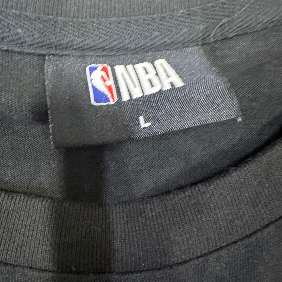 ✨ (바배) NBA 오클라호마 로고 블랙 반팔티  상품이미지3