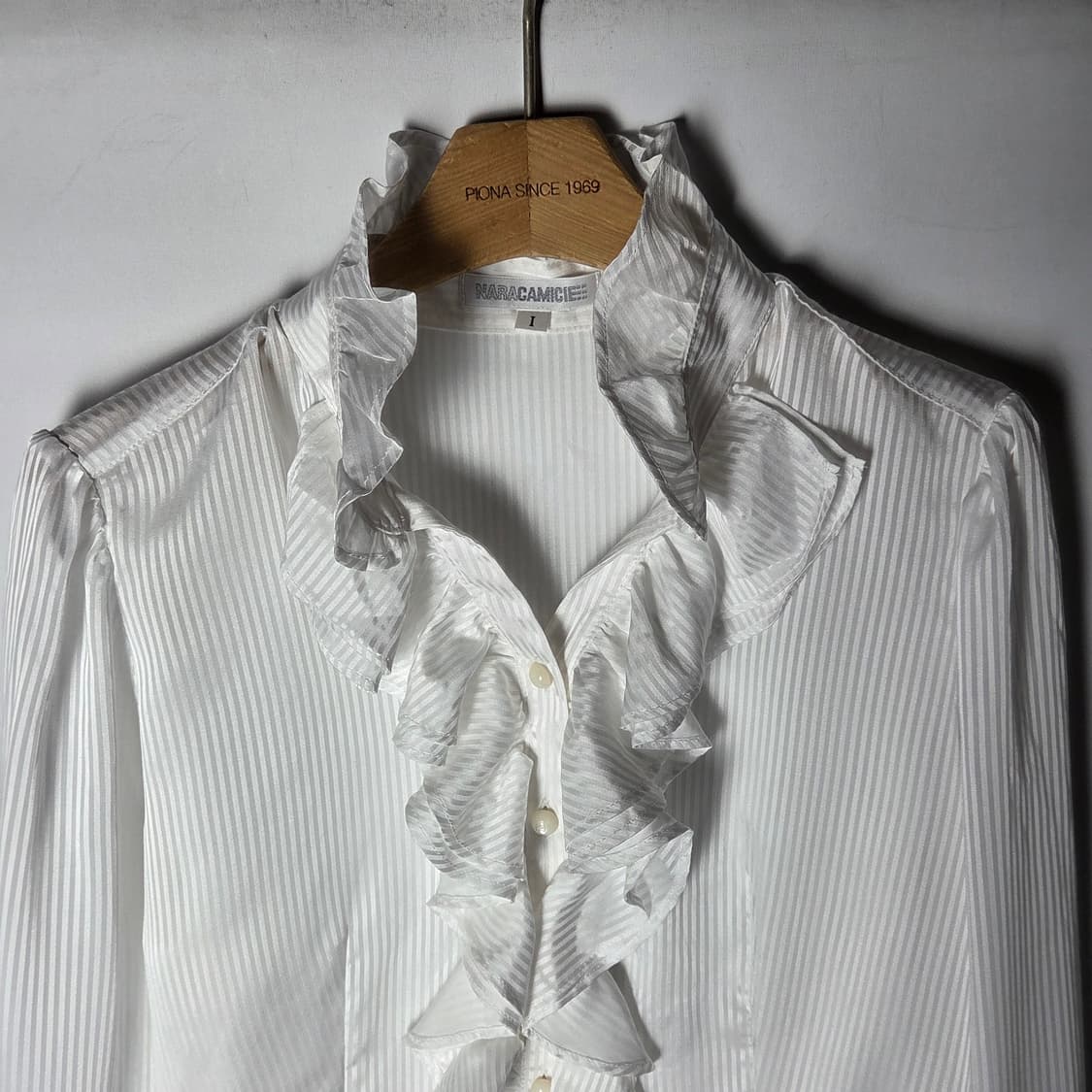 [Naracamic] 나라카미체 스트라이프 프릴 블라우스 상품이미지3