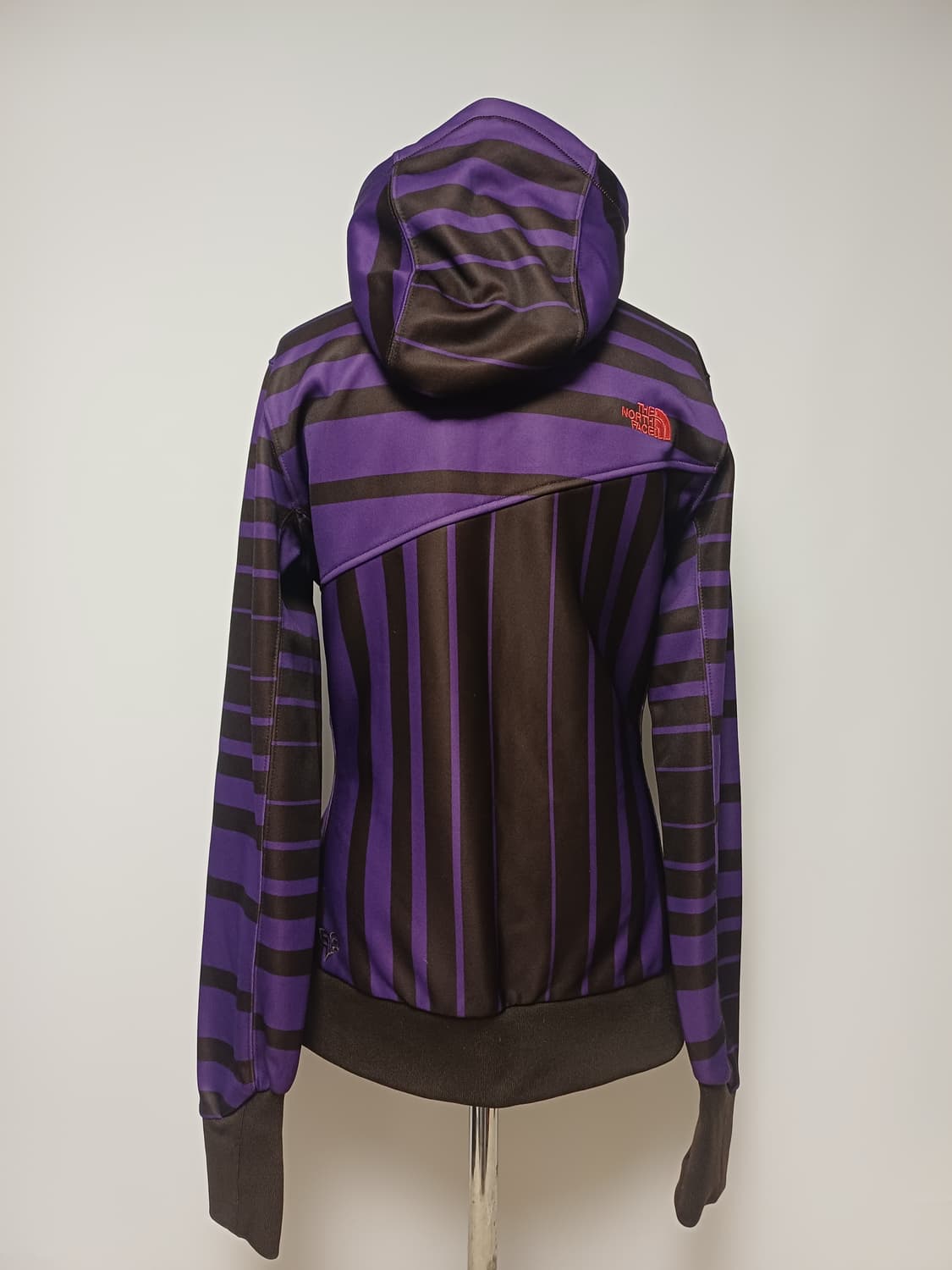 노스페이스 테크웨어 비대칭 지퍼 썸홀 후드 자켓 (여성 M) 상품이미지3