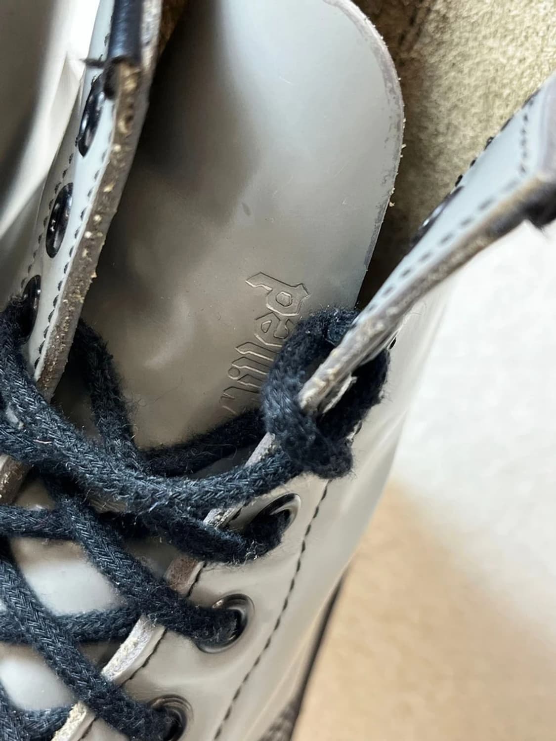 닥터마틴 1460 8홀 스무스 가죽 부츠 A1787 상품이미지7