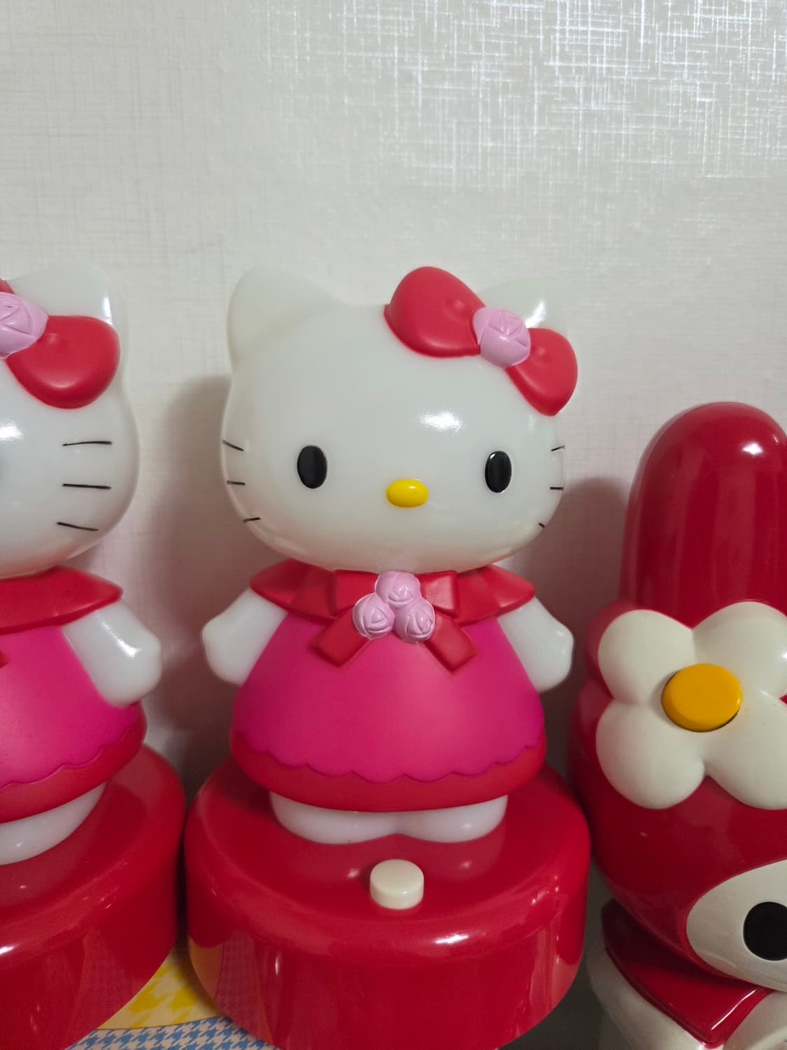산리오 고전키티 공주키티 드레스키티 조명 무드등 상품이미지1