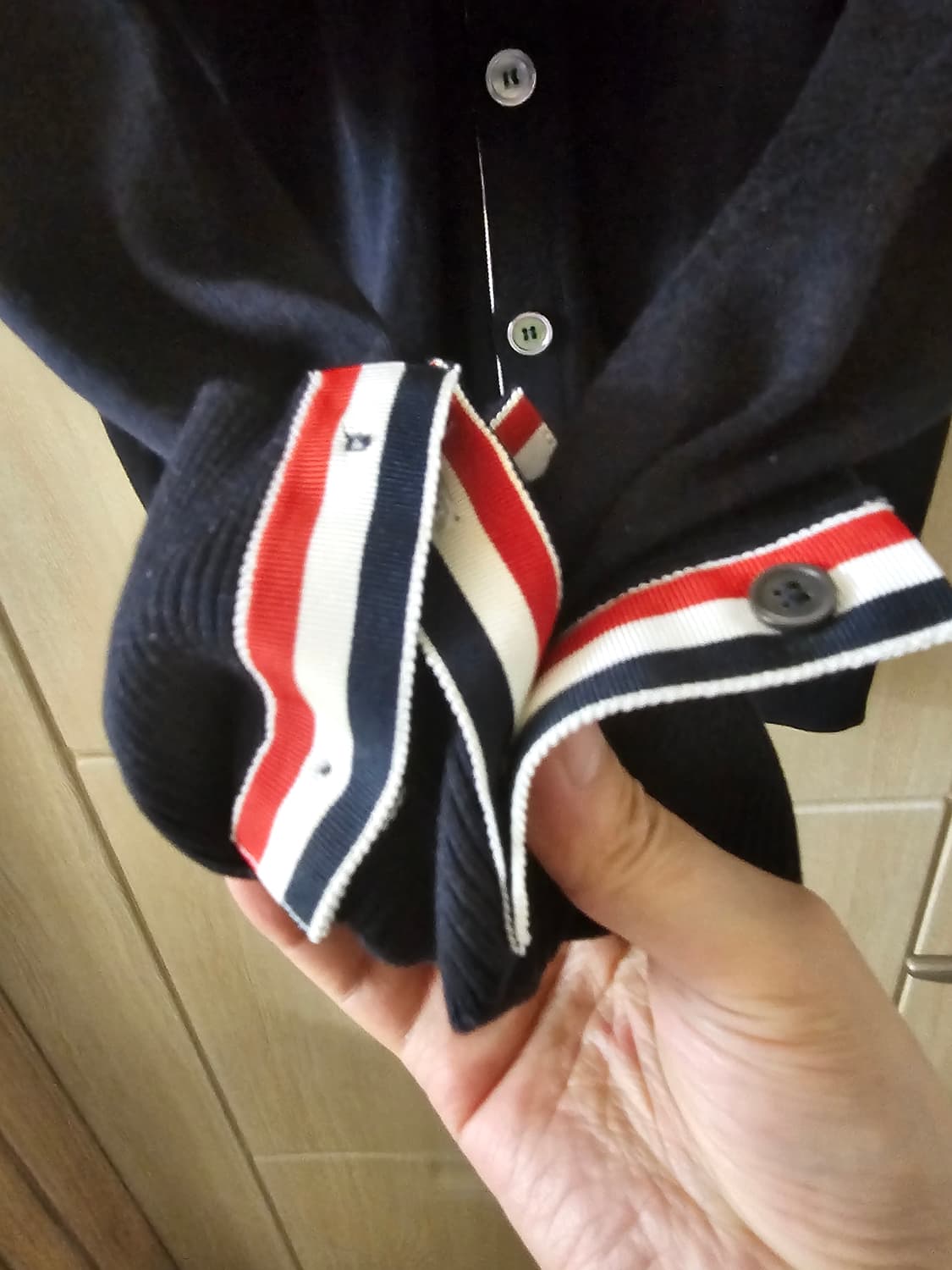 톰브라운 24fw 사선 버진울 가디건(3/100/정품) 상품이미지2