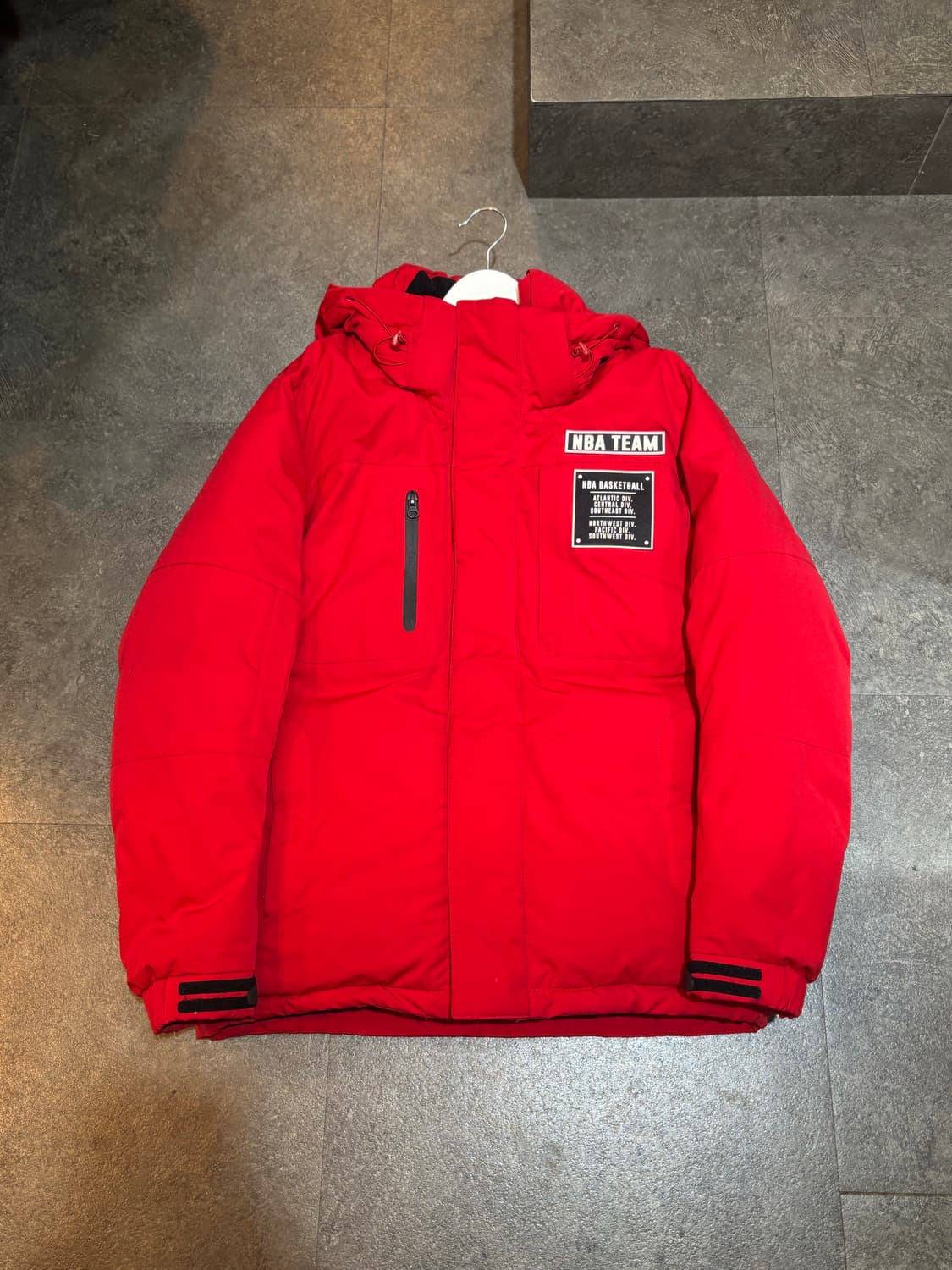 NBA 오리털패딩 레드 M사이즈 상품이미지2