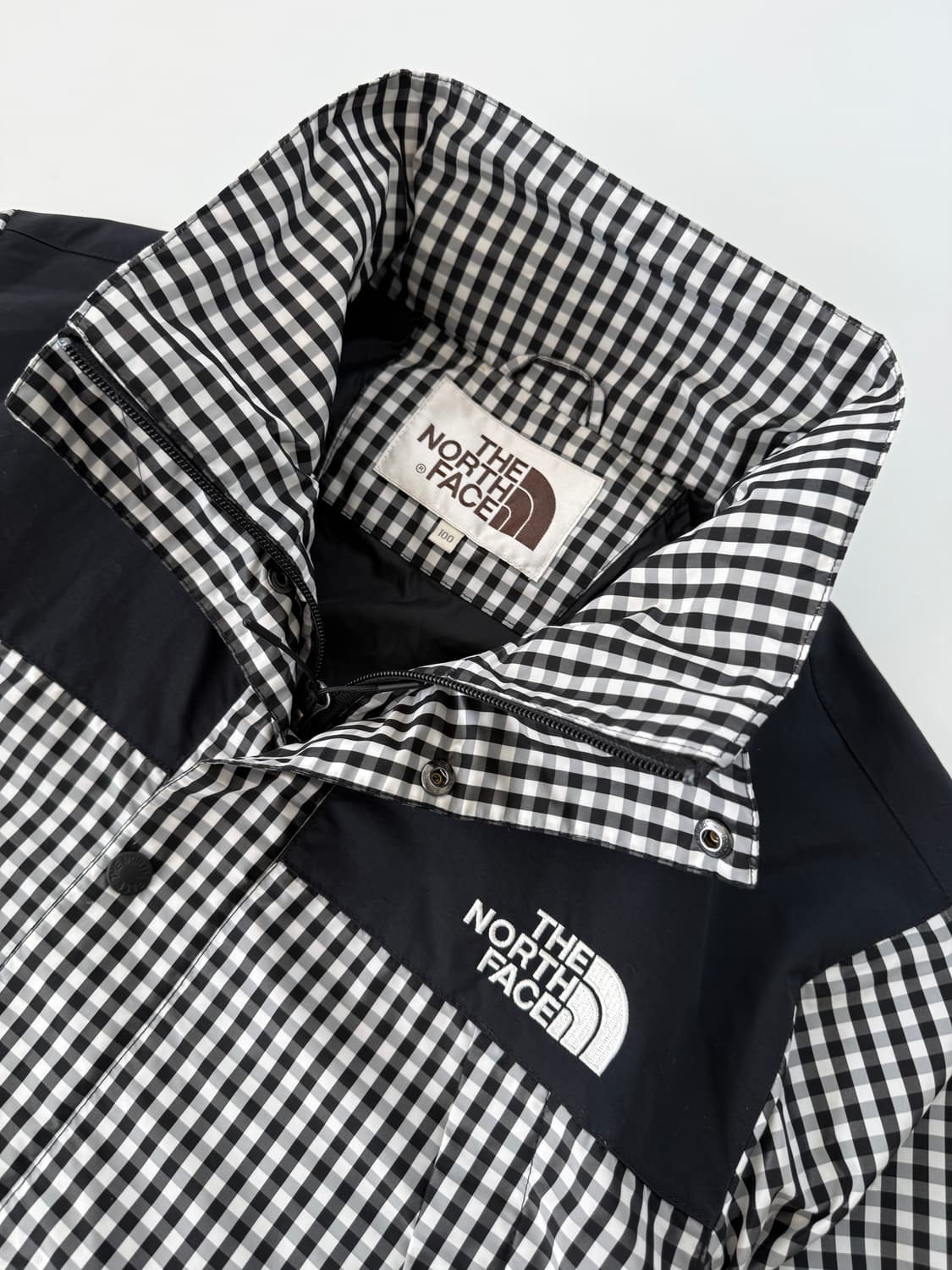 노스페이스 루즈핏 체크 패턴 나일론 바람막이 자켓 상품이미지4