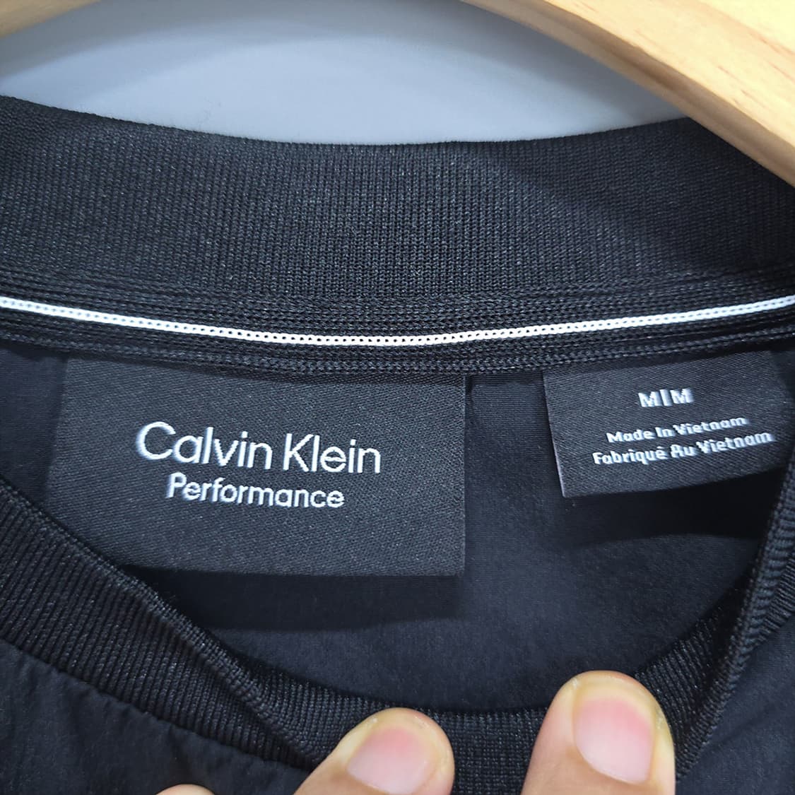 캘빈클라인(Calvin Klein) 포켓 포인트 반팔 티셔츠 블랙 M 상품이미지6