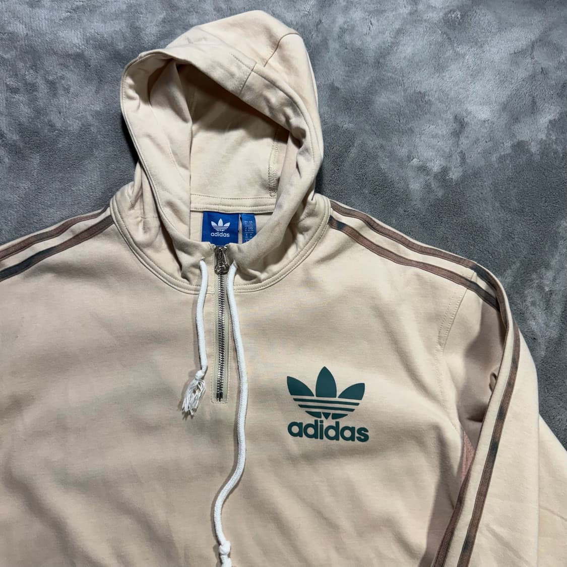 아디다스 하프집업 후드티 상품이미지2