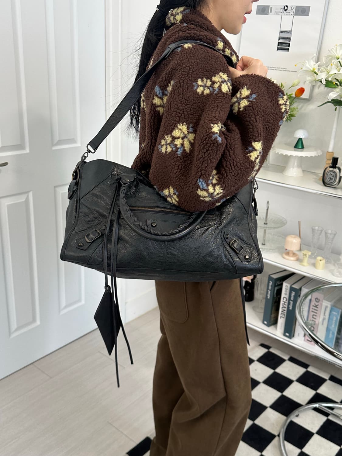 [A+ 정품] 발렌시아가 시티 모터백 파트타임 블랙 상품이미지5