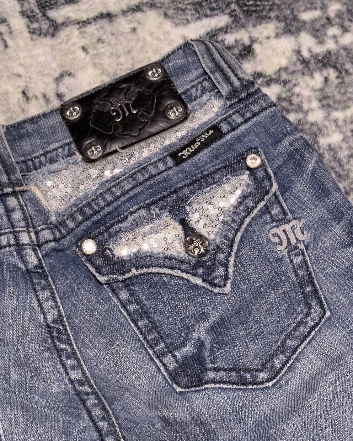 {Miss Me} Sequin Pocket Capri Jeans  상품이미지9