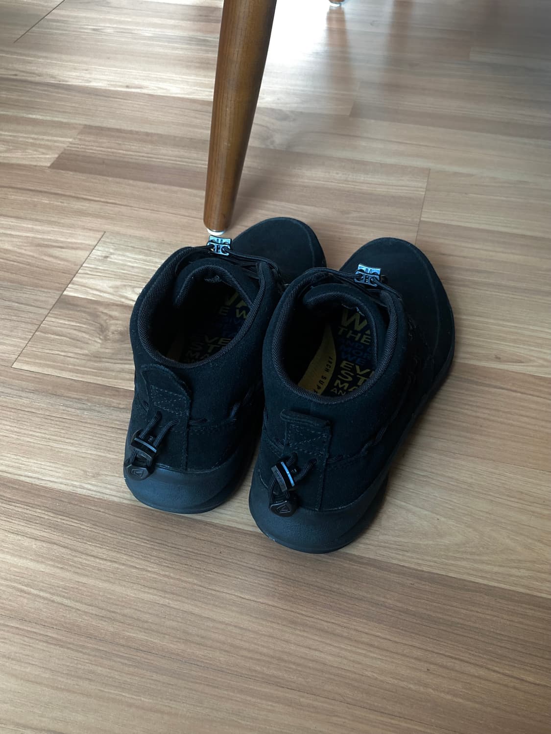 KEEN 킨 유니크 처카 부츠 블랙 UNEEK CHUKKA (275) 상품이미지8