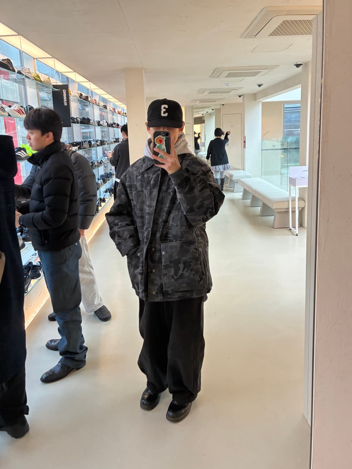 (급처)Yiyae 셔링 워크 코트 카모 블랙 M 상품이미지1