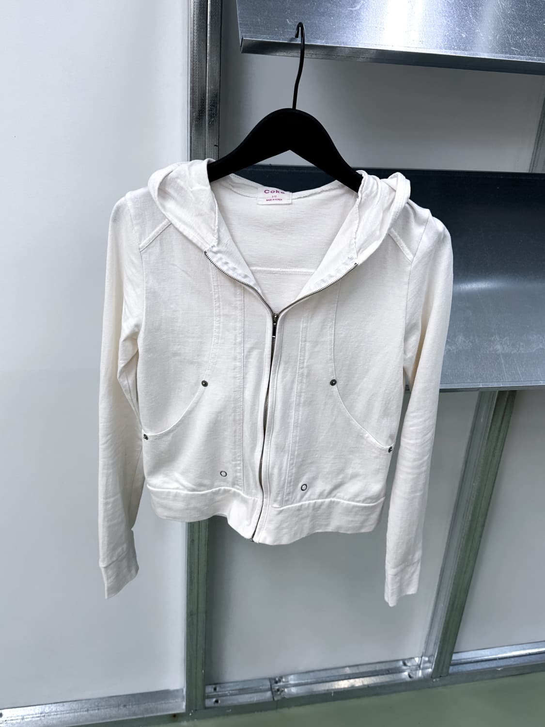 ivory pocket zip hoody 상품이미지1