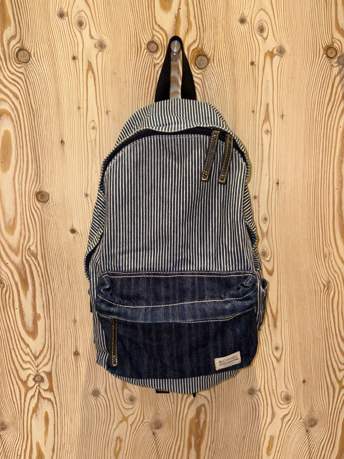 컬럼비아 데님 패치 백팩 상품이미지1