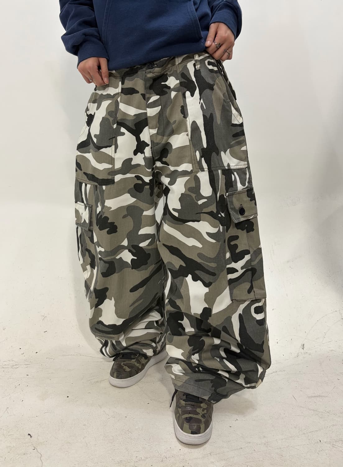 90s 빈티지 그레이 카모플라주 카고 와이드 팬츠 상품이미지2