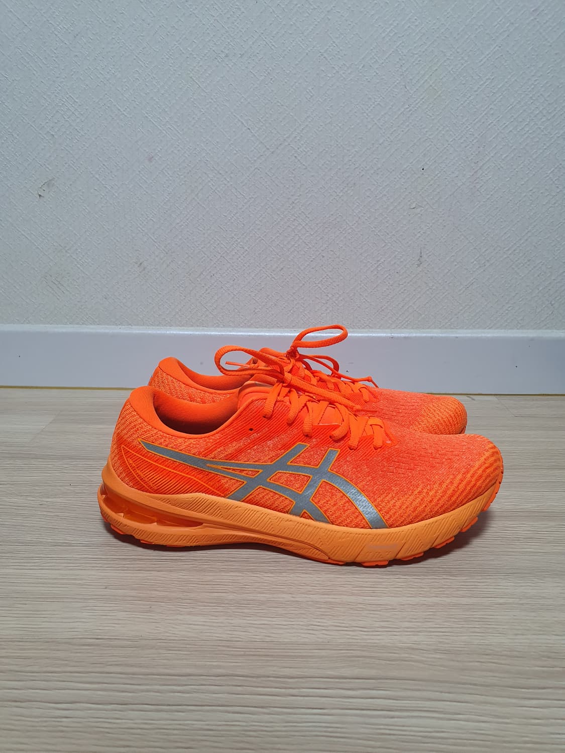 아식스 GT 2000 10 러닝화 280 상품이미지1