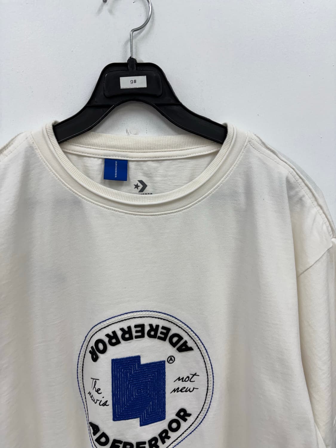 컨버스x아더에러 셰입스 반팔티 상품이미지3