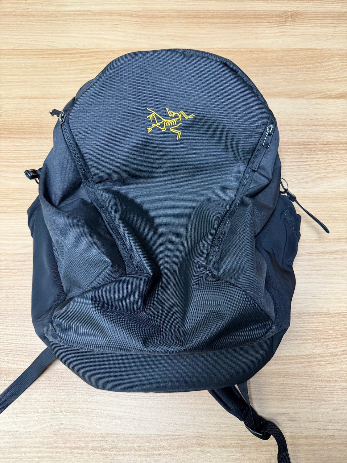 아크테릭스 맨티스 26 블랙 백팩 상품이미지1