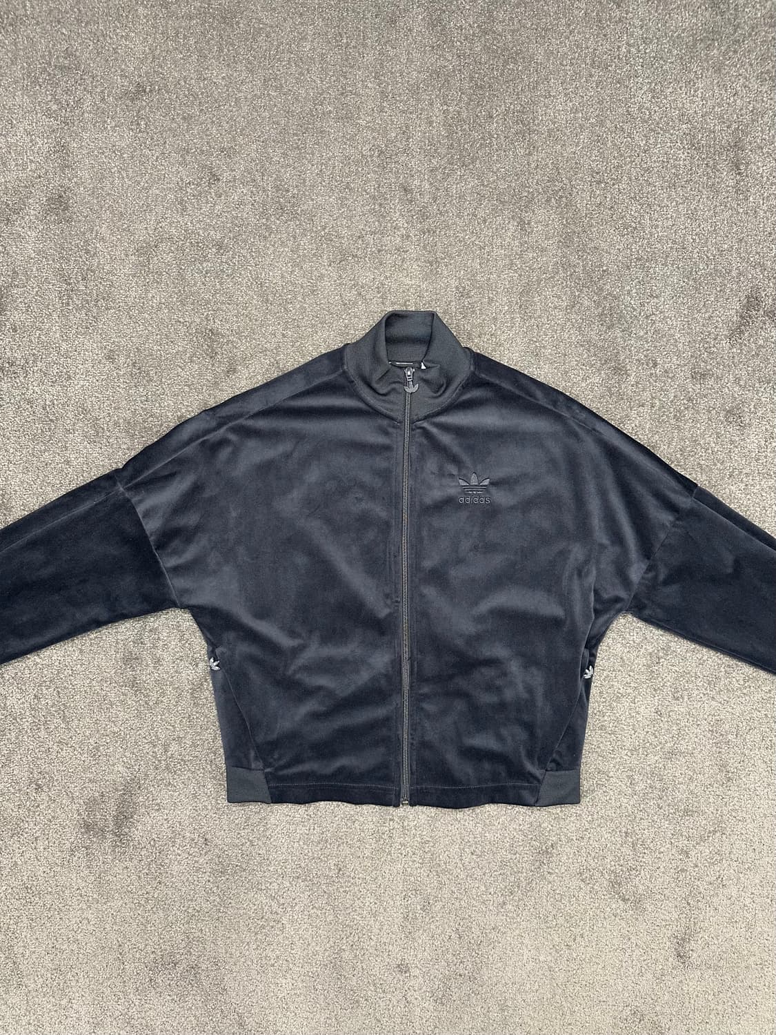 아디다스 벨벳 트랙 탑 블랙 S 상품이미지2