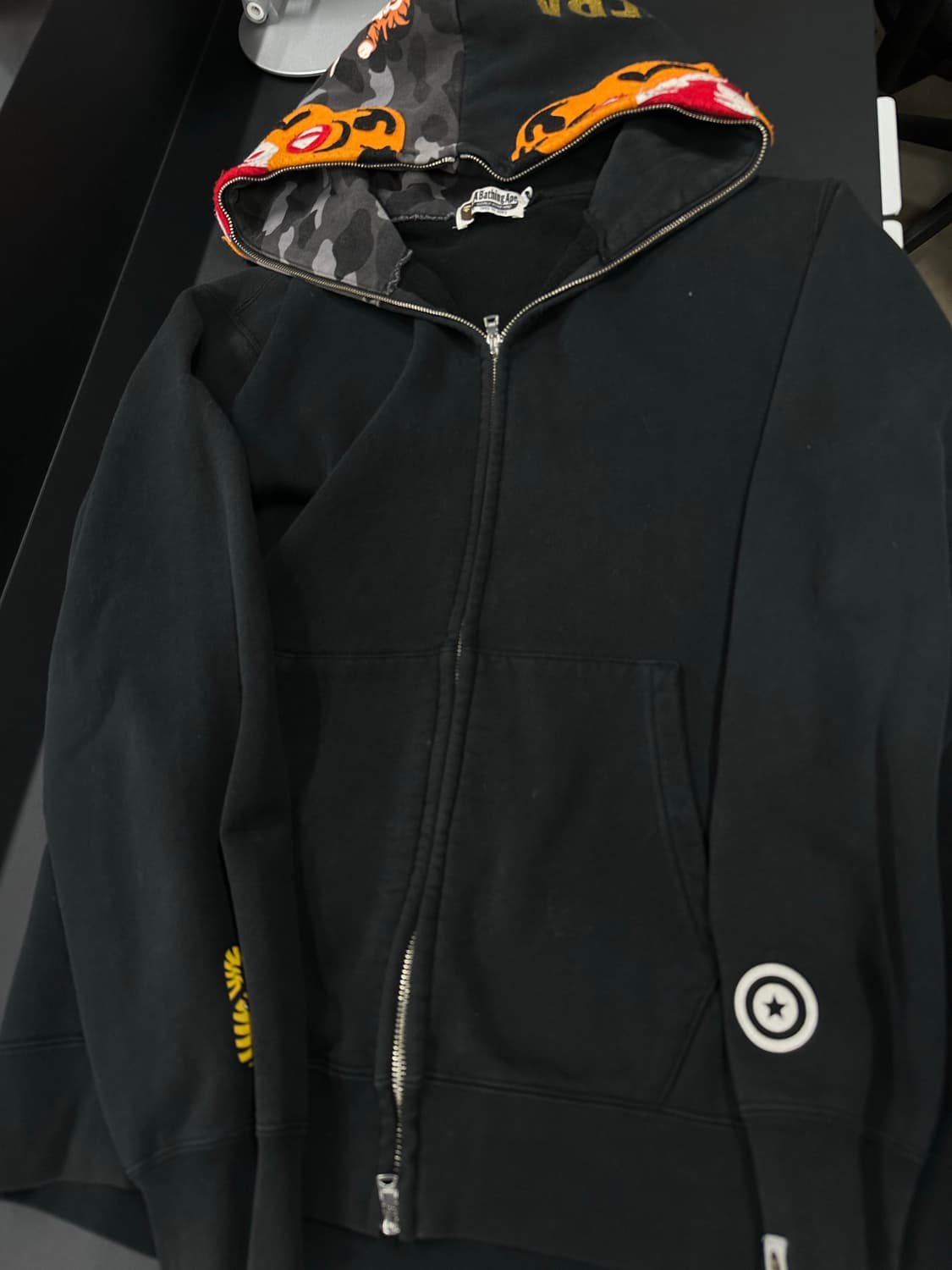 베이프 풀 집 타이거 후드집업 상품이미지5