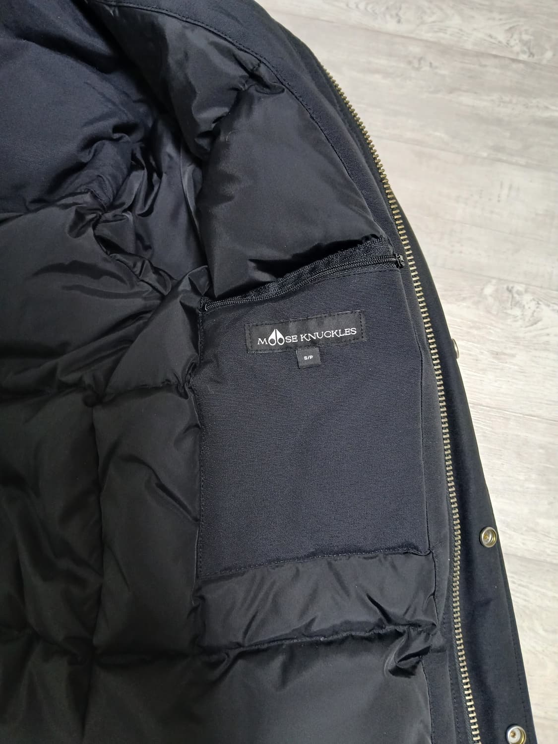 무스너클 스틸링 패딩 사이즈 95~100 상품이미지9