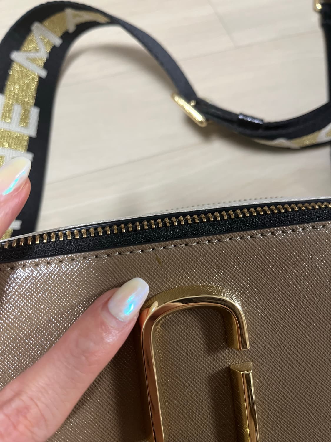 마크 제이콥스 스냅샷 카메라백 상품이미지8