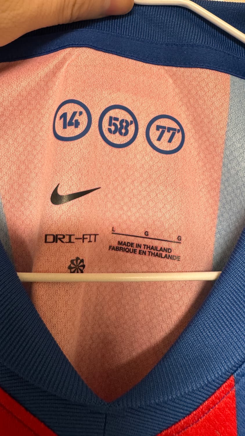 25-26 바르셀로나 홈 4th킷 레플리카 (수페르코파 ver.) 상품이미지3