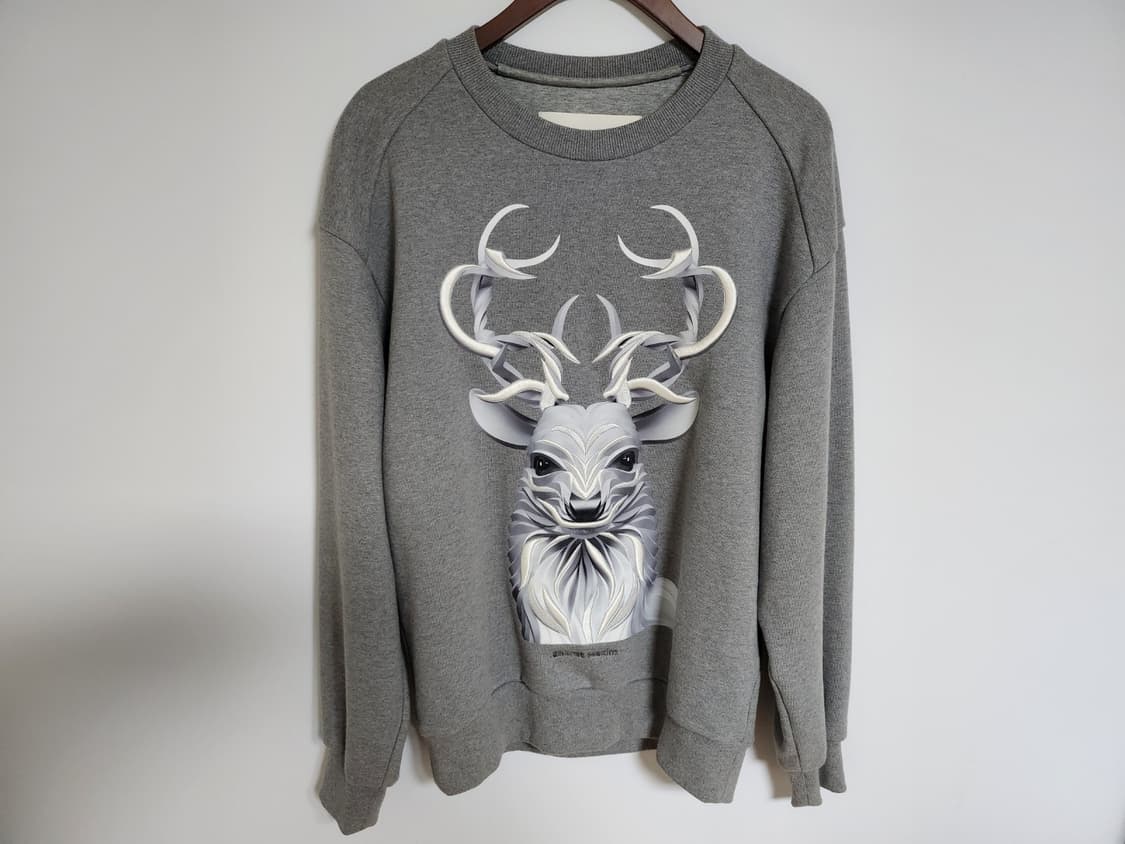 44 준지 그레이 사슴 프린트 자수 맨투맨 JC7841P313 상품이미지1