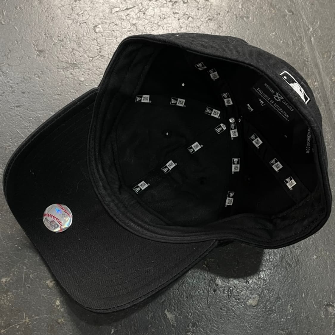 뉴에라 양키즈 해골 로고 볼캡 상품이미지6