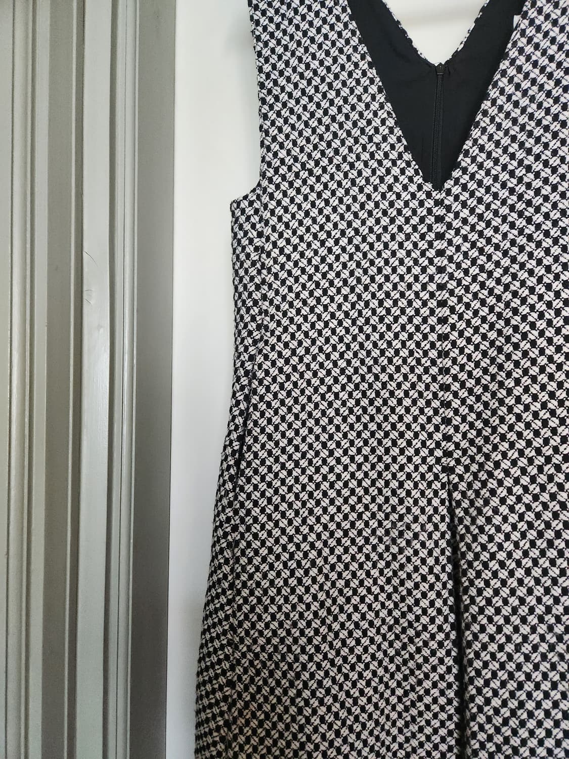 제로스트릿 브이넥 핀턱 트위드 원피스 상품이미지6