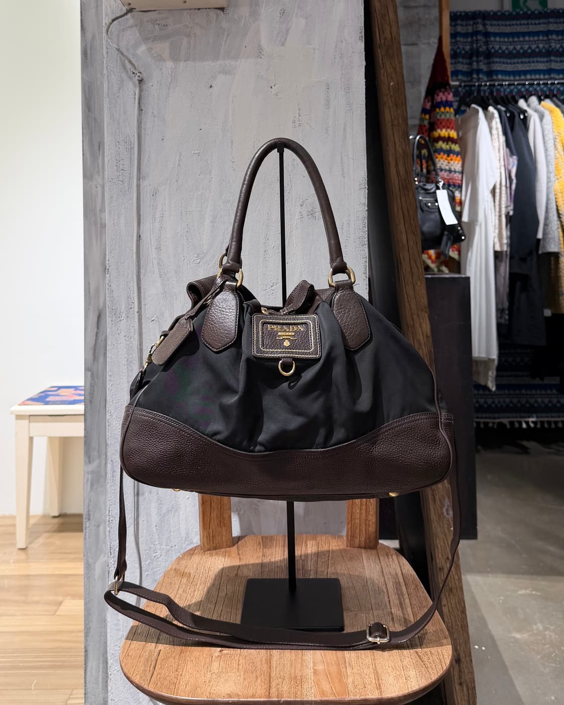 프라다 블랙 포코노 나일론 레더 트리밍 숄더백 상품이미지2