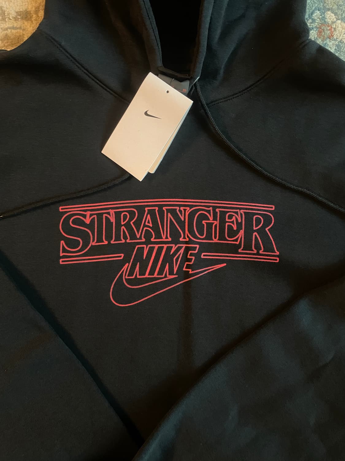 나이키 x 기묘한 이야기 NRG 클럽 SN 풀오버 후드(새제품. XL) 상품이미지3