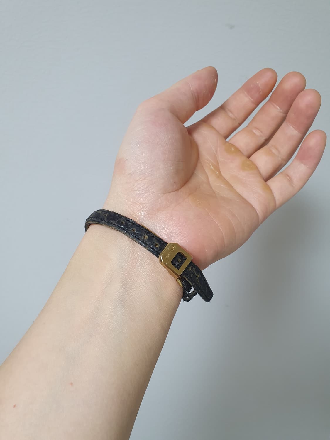 드바스크 악어가죽+스와로브스키 OG 유광골드 블랙)정품 상품이미지4