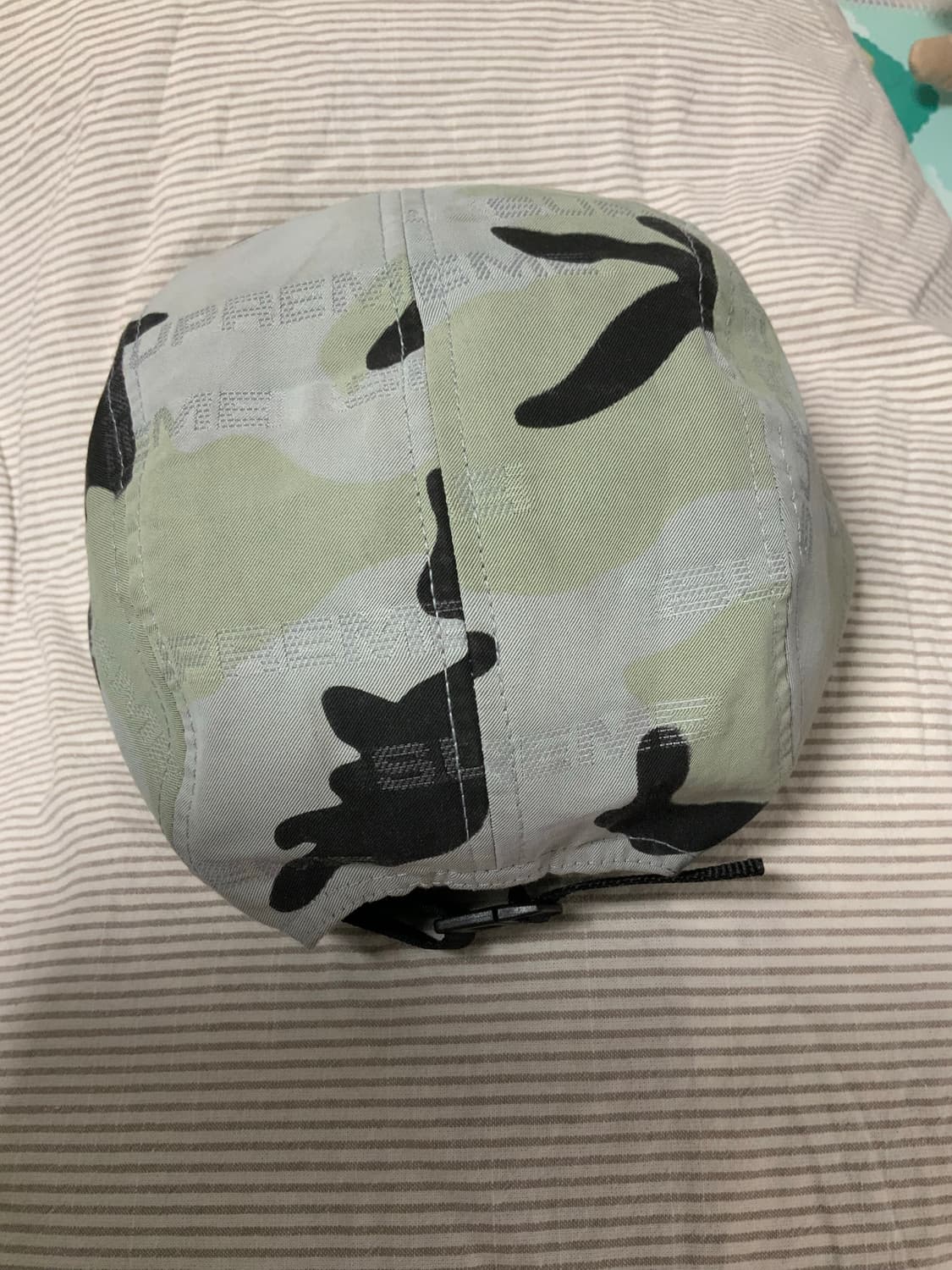 슈프림 리플렉티브 자카드 캠프캡 아크틱 우드랜드 카모 24FW 상품이미지10