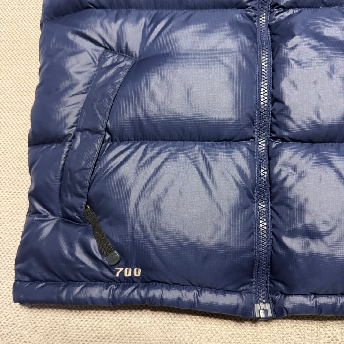 노스페이스 700 눕시 패딩 조끼 상품이미지3