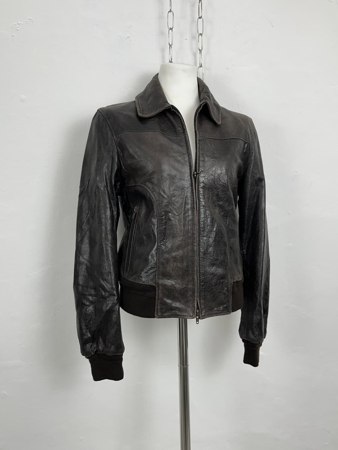 Calfskin Leather Bomber Jacket 상품이미지2