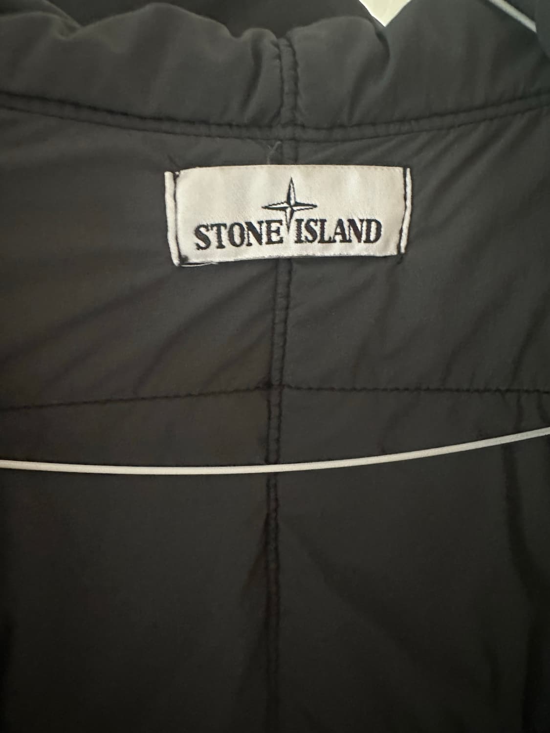 스톤 아일랜드 40423 가먼트 다이드 크링클 랩스 나일론 프리마로프트 상품이미지2