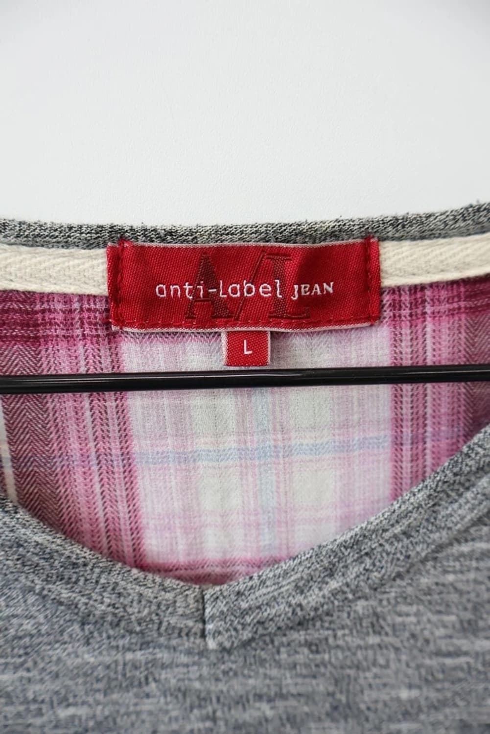 JPN Anti-Label Jean Graphic V-Neck Tee 상품이미지5