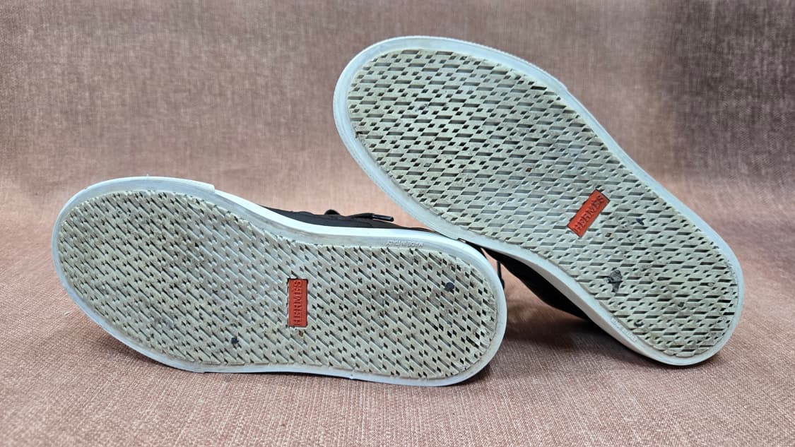 에르메스 정품 225mm- 블랙레더 스니커즈 상품이미지6