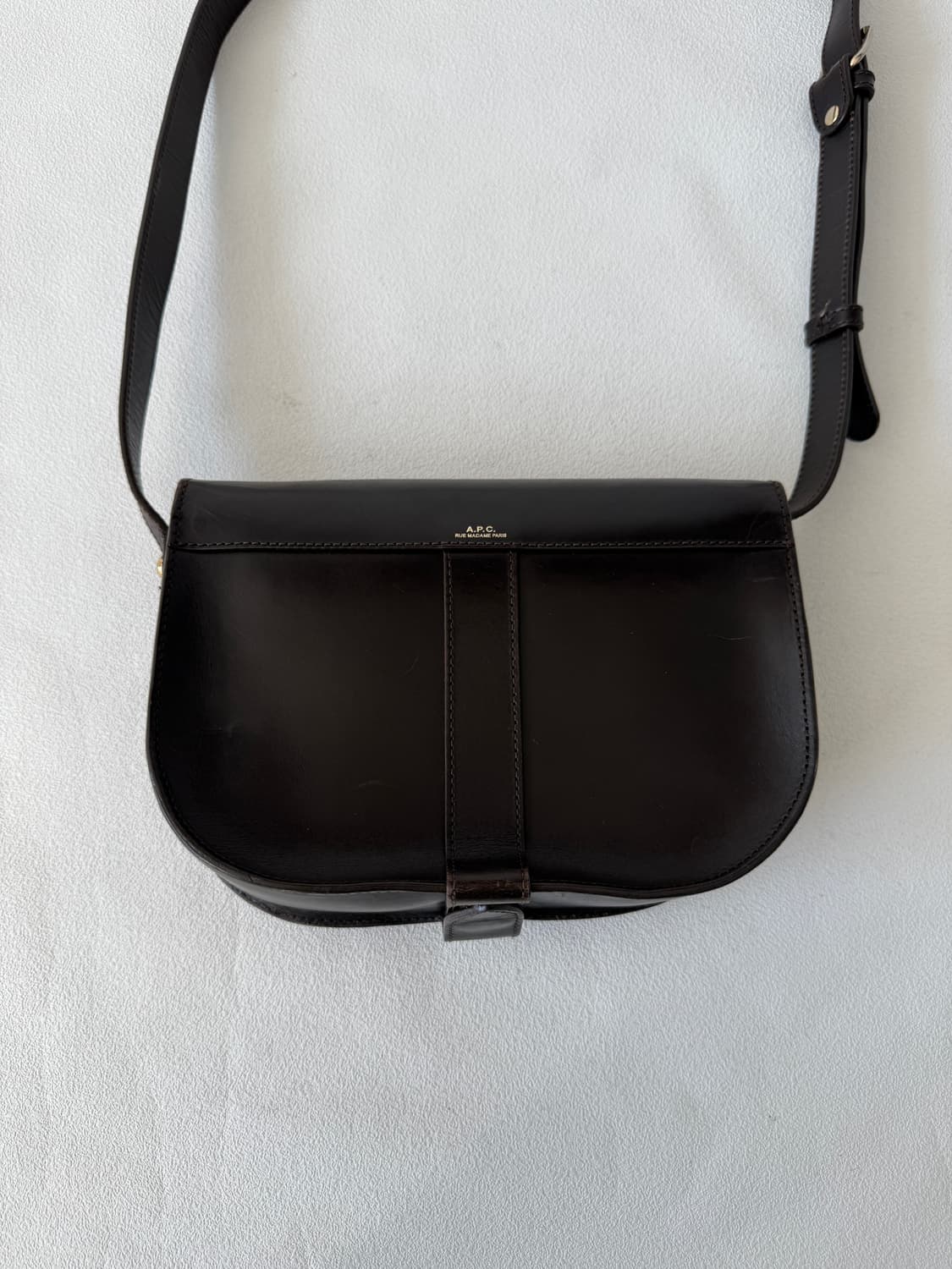 아페쎄(A.P.C) 레더 크로스백(초코브라운) 상품이미지4