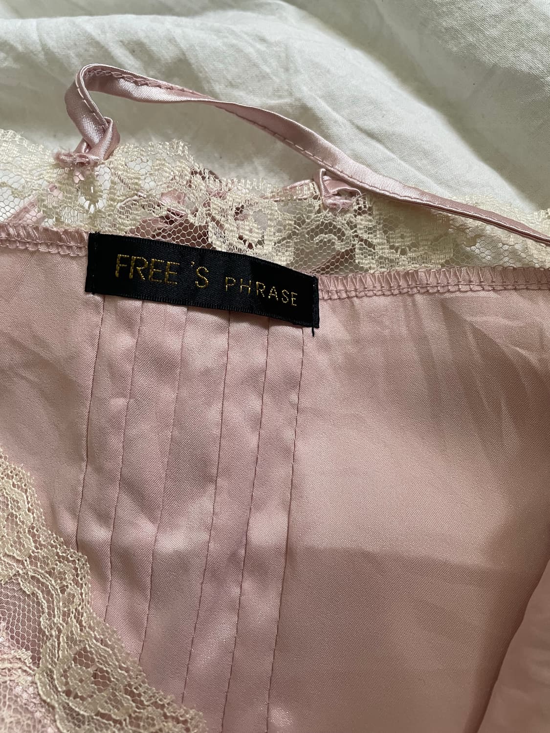 로맨틱 핑크 새틴 레이스 캐미솔 상품이미지4