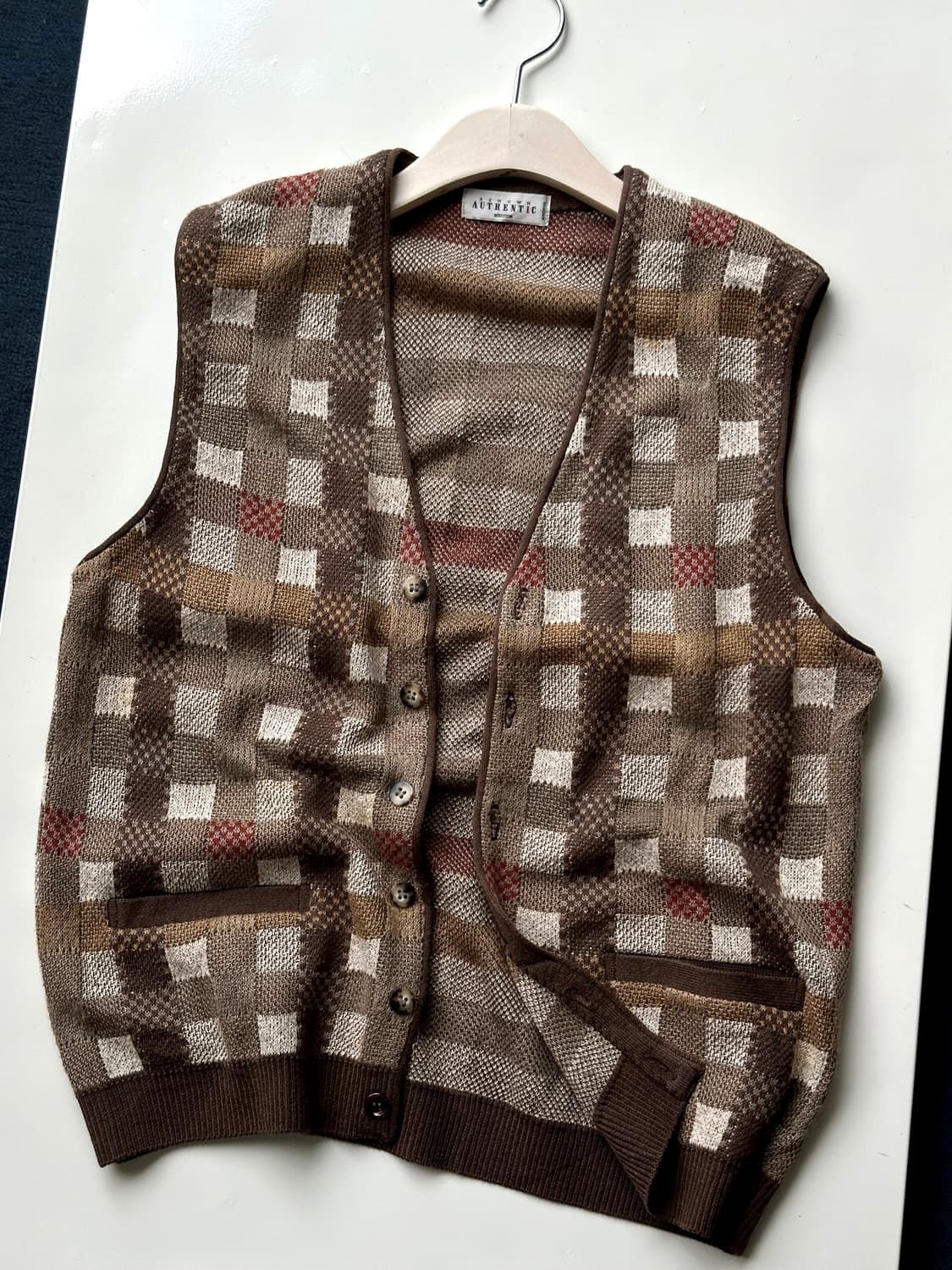 Linen blend square pattern knit vest 상품이미지2