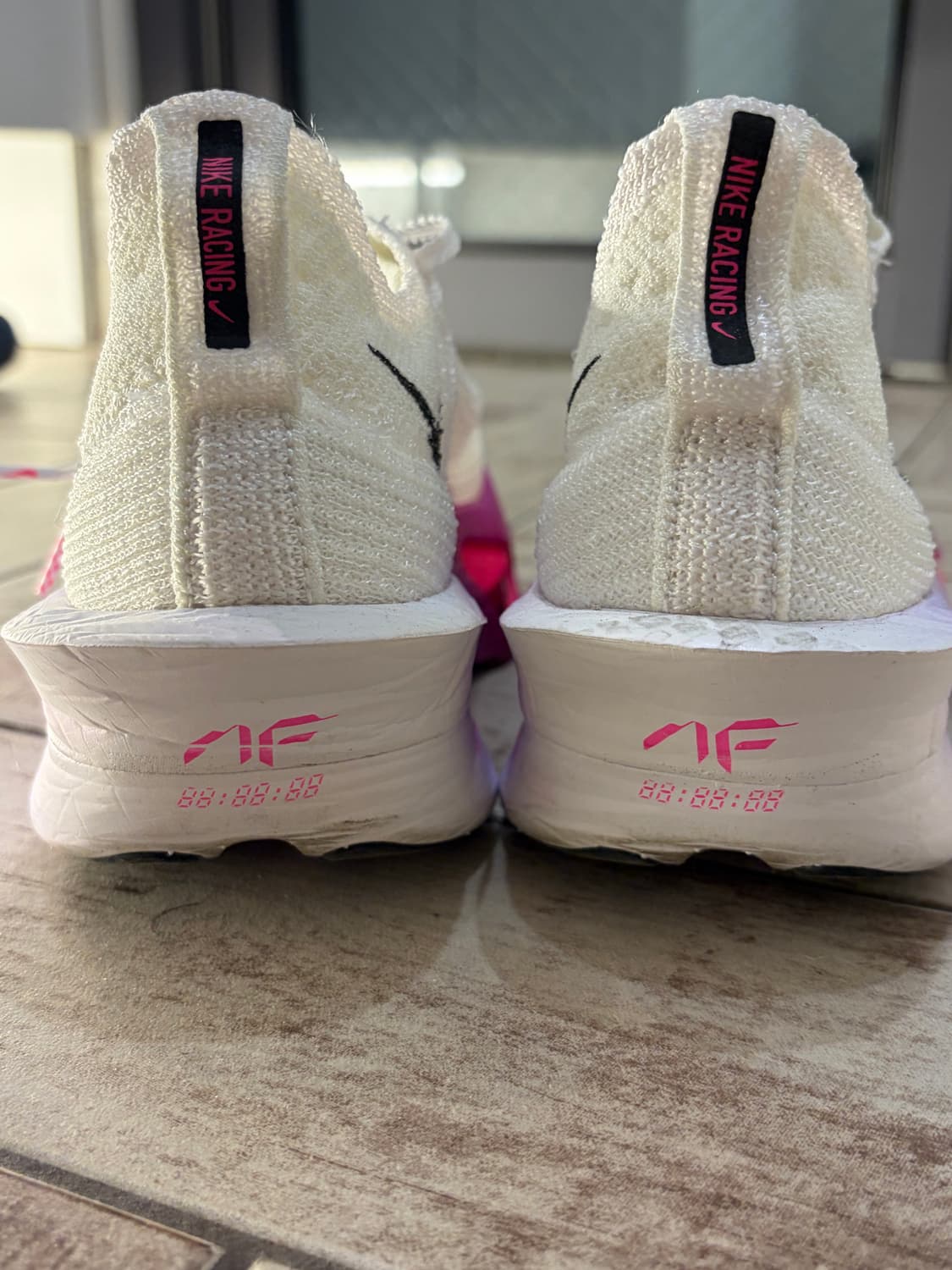 나이키 알파플라이 W235 판매 상품이미지5