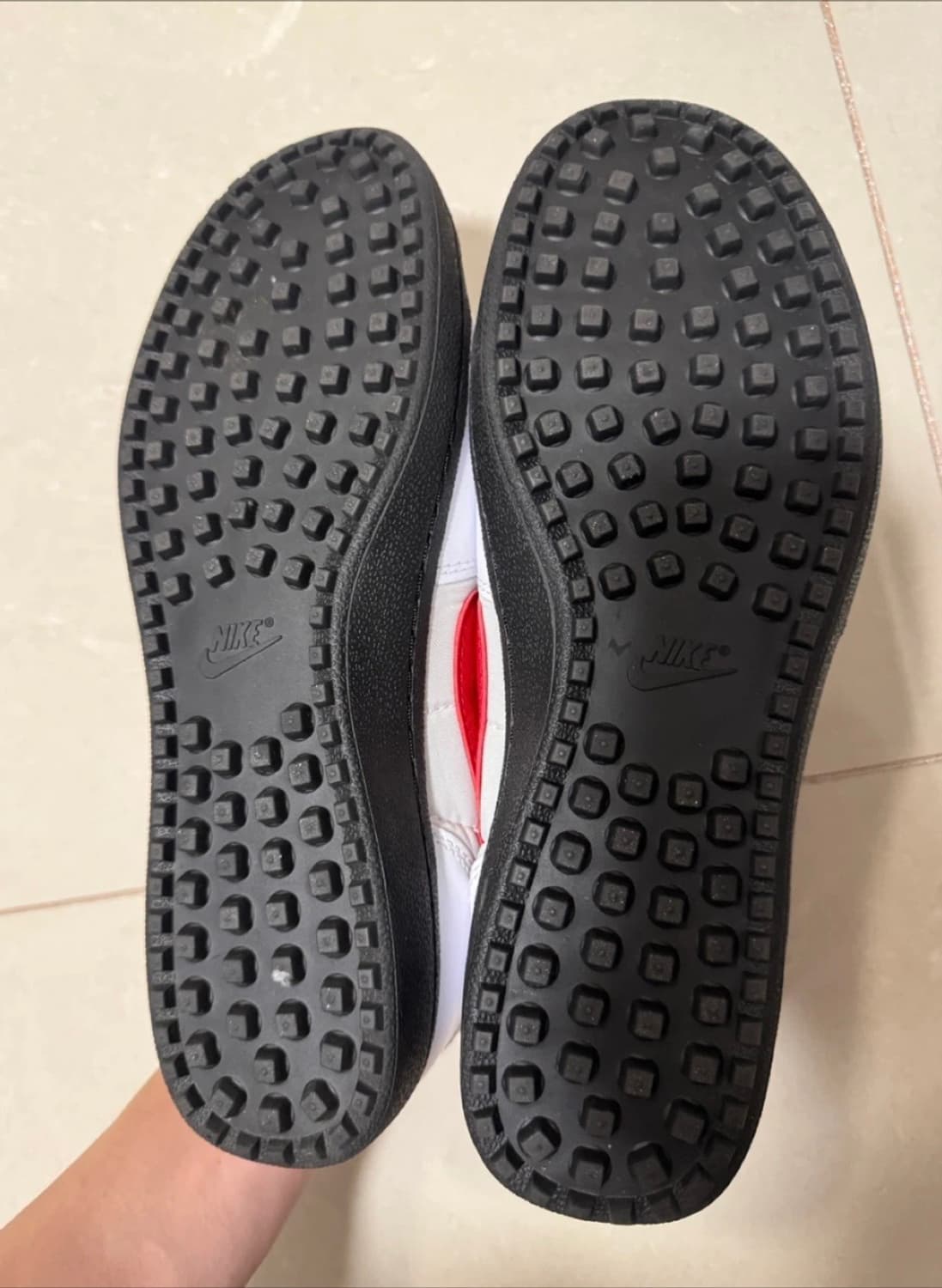 나이키 필드 제너럴 270 상품이미지5