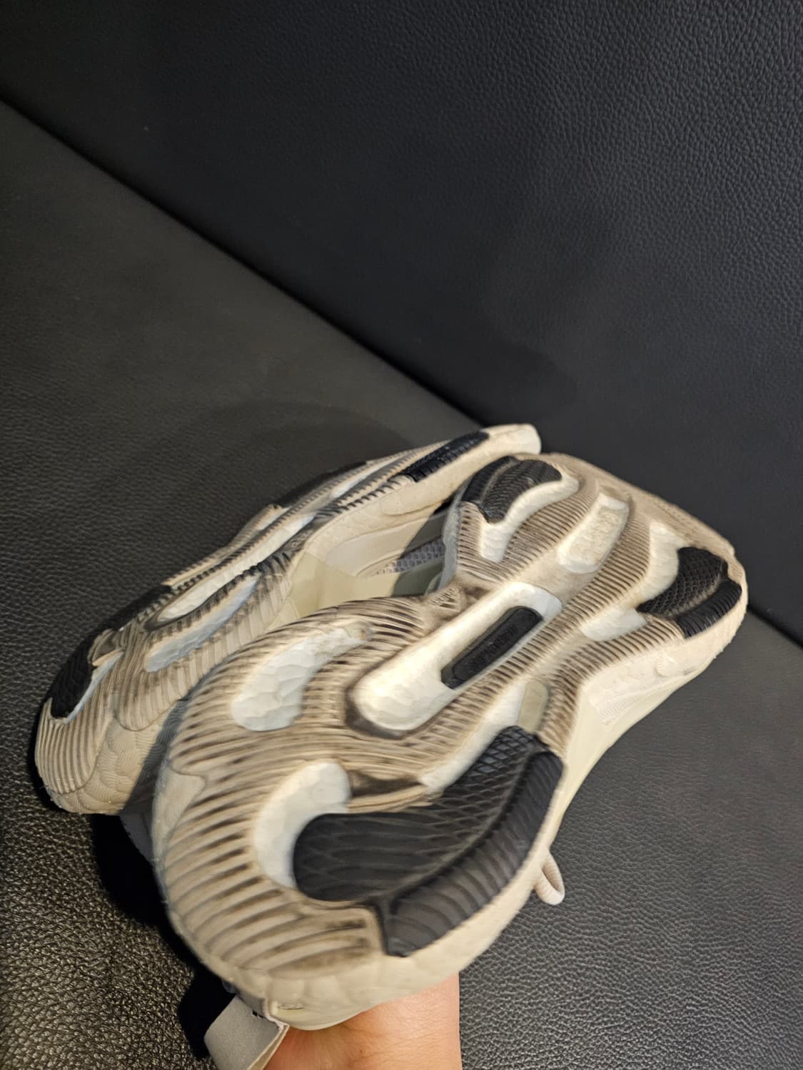 아디다스X스텔라매카트니 라프리마 스니커즈 상품이미지10