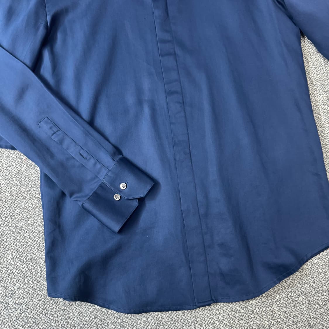 솔리드옴므 네이비 컬러 셔츠 상품이미지3